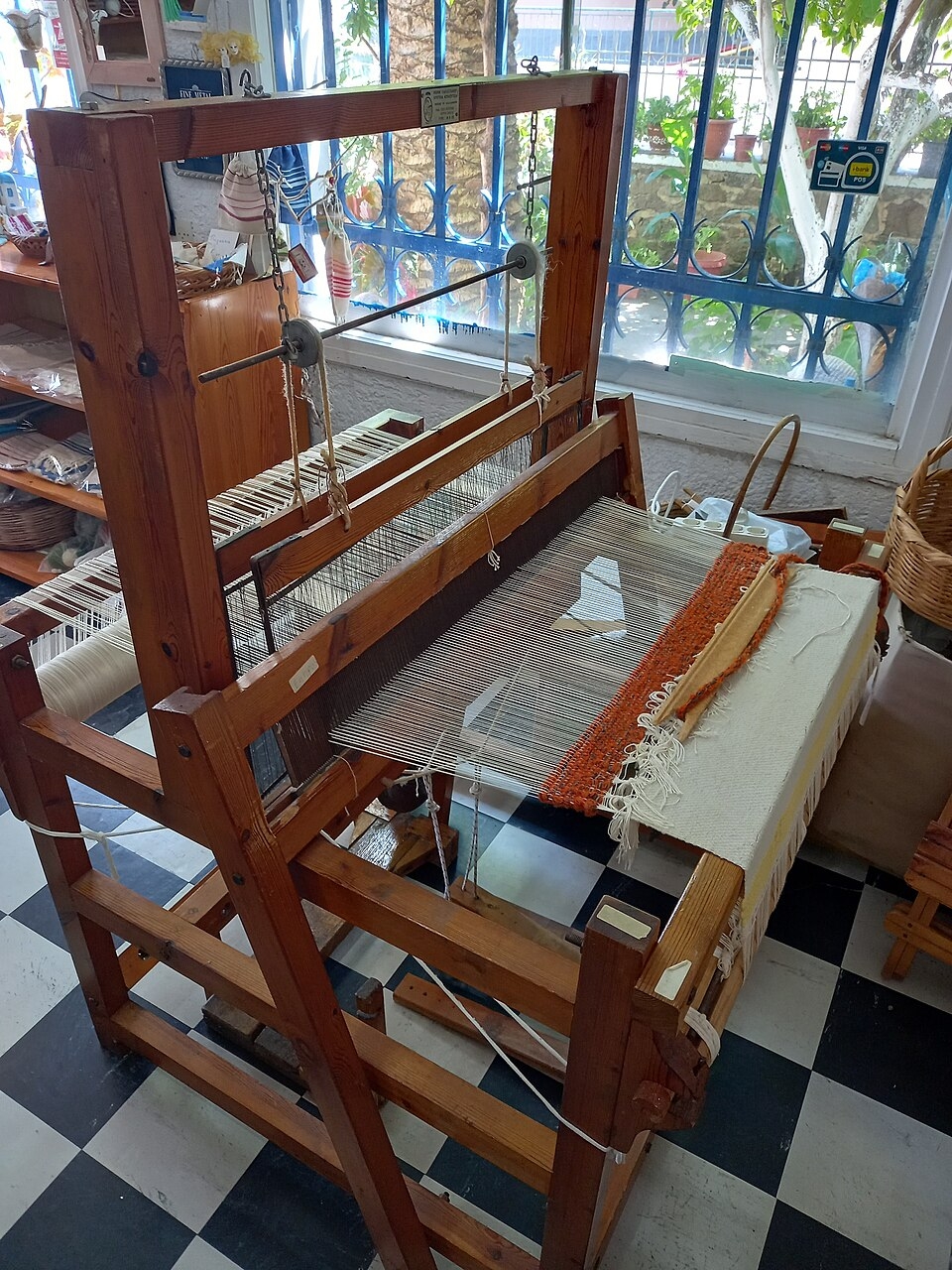 Loom Wikipedia