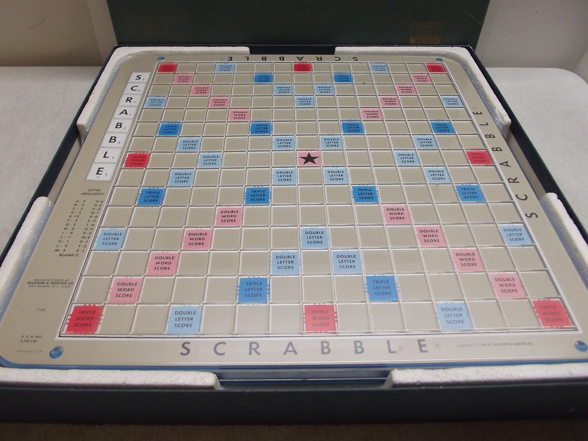 SCRABBLE DELUXE EDITION SELCHOW RIGHTER TURNTABLE BOARD GAME EBay